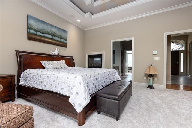 4530 Verona Drive, Riverside, MO 64150