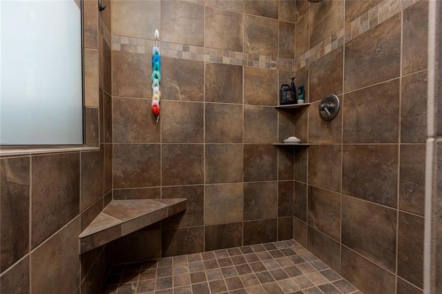 4530 Verona Drive, Riverside, MO 64150