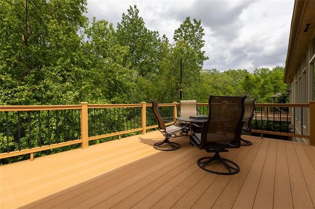 4530 Verona Drive, Riverside, MO 64150