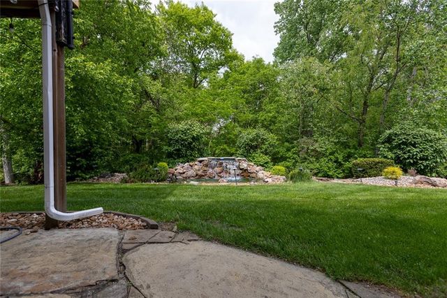 4530 Verona Drive, Riverside, MO 64150