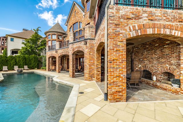 1722 Jacobs Dr, Gallatin, TN 37066
