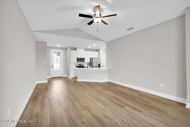 15910 DELICATE ARCH Avenue, Jacksonville, FL 32234