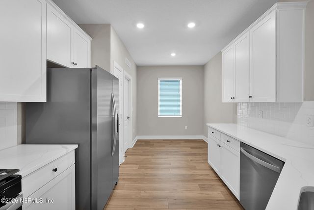 15910 DELICATE ARCH Avenue, Jacksonville, FL 32234