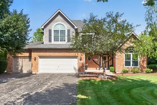 305 Windsor Circle, St. Charles, IL 60175