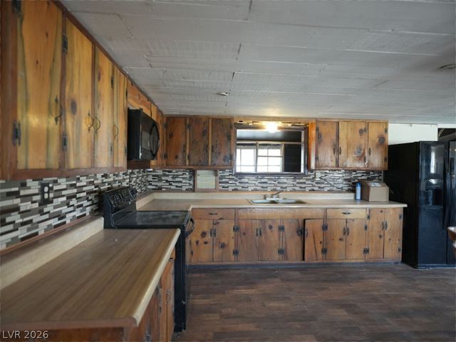 4031 Moapa Street, Pahrump, NV 89048