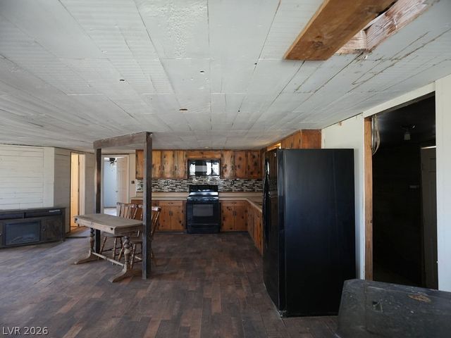 4031 Moapa Street, Pahrump, NV 89048