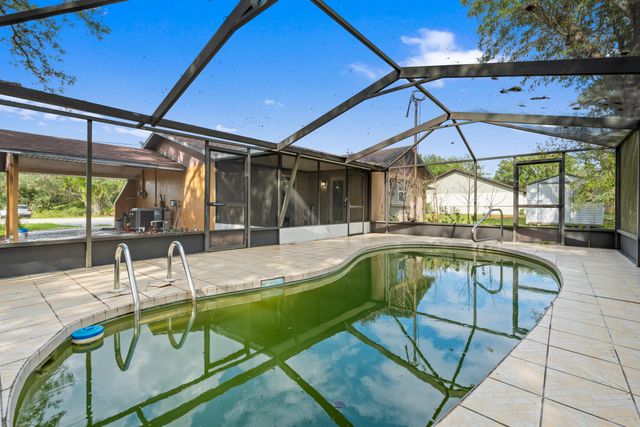 2907 N Lancaster Road, Avon Park, FL 33825
