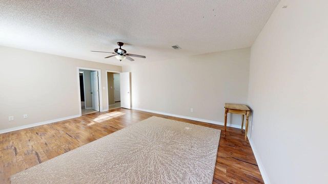 855 Mande Court, Shalimar, FL 32579