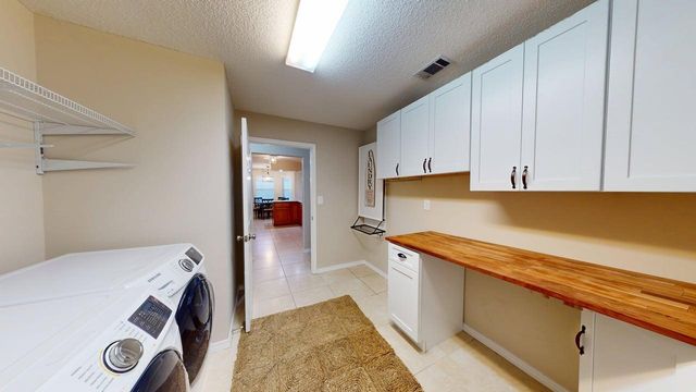 855 Mande Court, Shalimar, FL 32579