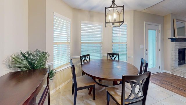 855 Mande Court, Shalimar, FL 32579