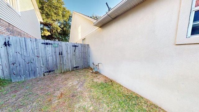 855 Mande Court, Shalimar, FL 32579