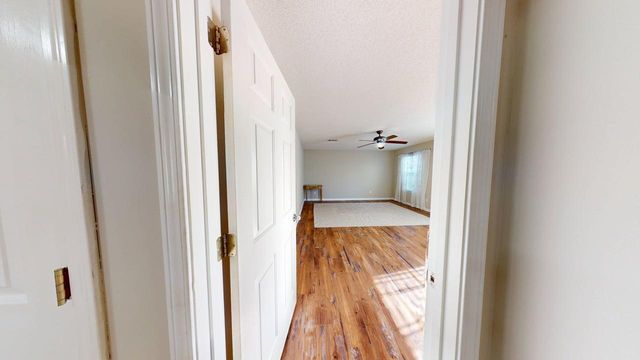 855 Mande Court, Shalimar, FL 32579