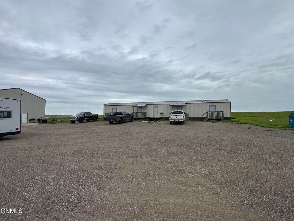5388 95th Avenue NW, Ross, ND 58776 photo 2