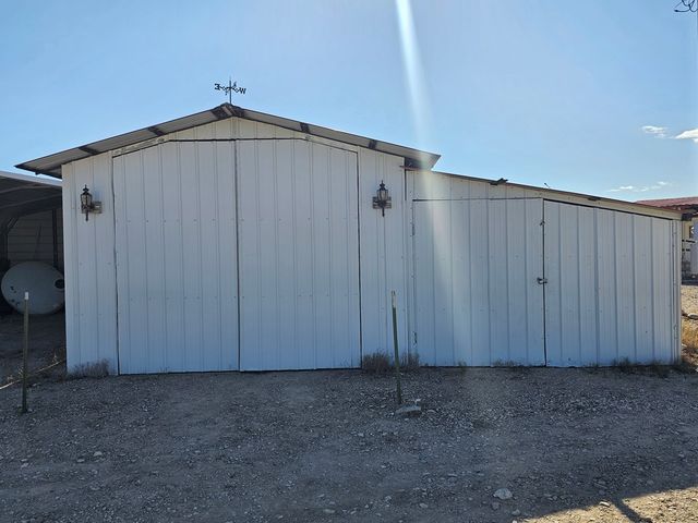 810 Abandon Ave, Terlingua, TX 79852
