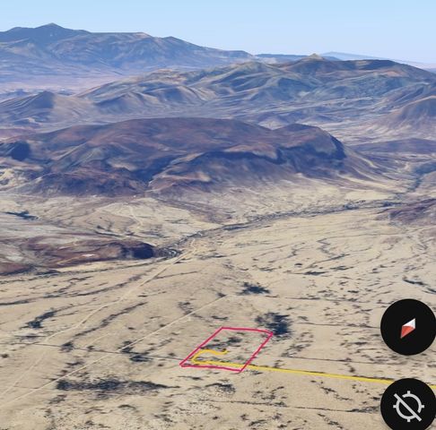 810 Abandon Ave, Terlingua, TX 79852