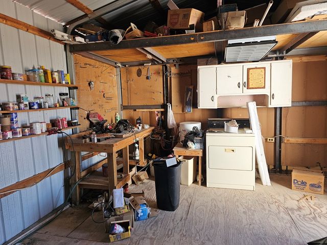 810 Abandon Ave, Terlingua, TX 79852