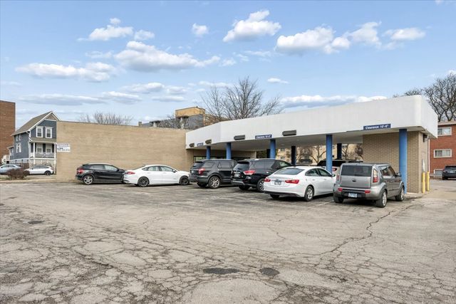 7521 Madison Street, Forest Park, IL 60130