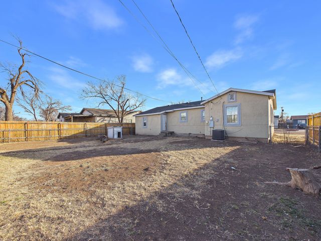 2720 S HIGHLAND Street, Amarillo, TX 79103