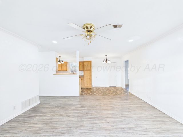 2720 S HIGHLAND Street, Amarillo, TX 79103