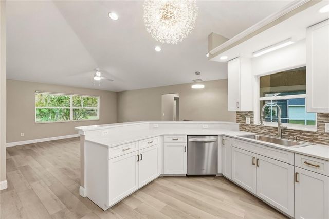 2209 TROPICAIRE BOULEVARD, North Port, FL 34286