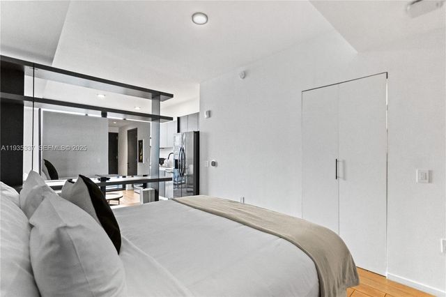 398 NE 5th St 3102, Miami, FL 33132