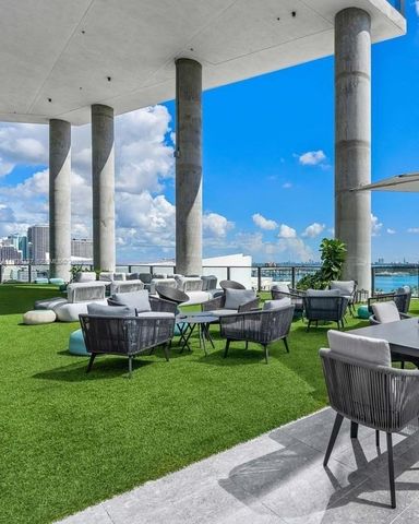 398 NE 5th St 3102, Miami, FL 33132