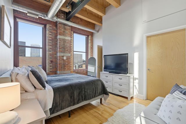 150 E Main Street, 409, Columbus, OH 43215