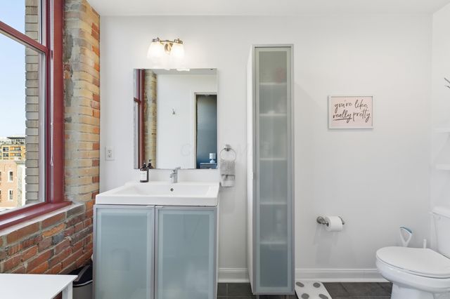 150 E Main Street, 409, Columbus, OH 43215