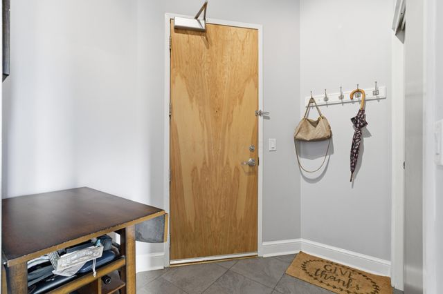 150 E Main Street, 409, Columbus, OH 43215