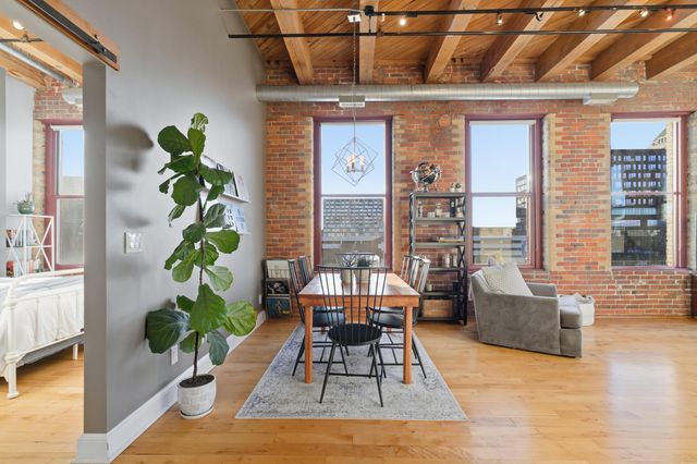 150 E Main Street, 409, Columbus, OH 43215