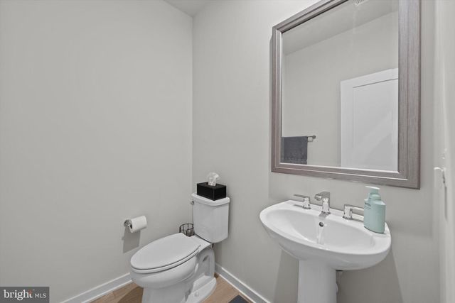 43424 GRANDMOORE ST, Ashburn, VA 20148