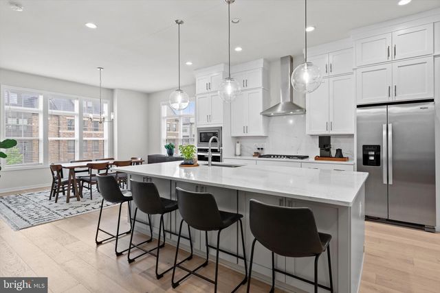43424 GRANDMOORE ST, Ashburn, VA 20148