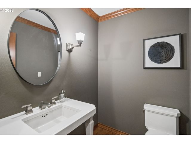 4830 Sw DOSCH PARK Ln, Portland, OR 97239