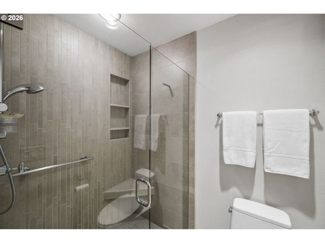 4830 Sw DOSCH PARK Ln, Portland, OR 97239
