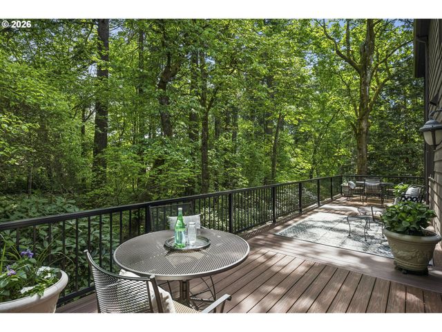 4830 Sw DOSCH PARK Ln, Portland, OR 97239