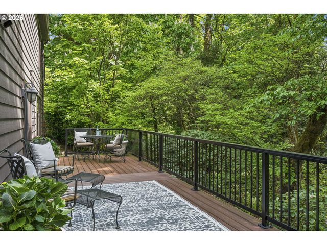4830 Sw DOSCH PARK Ln, Portland, OR 97239