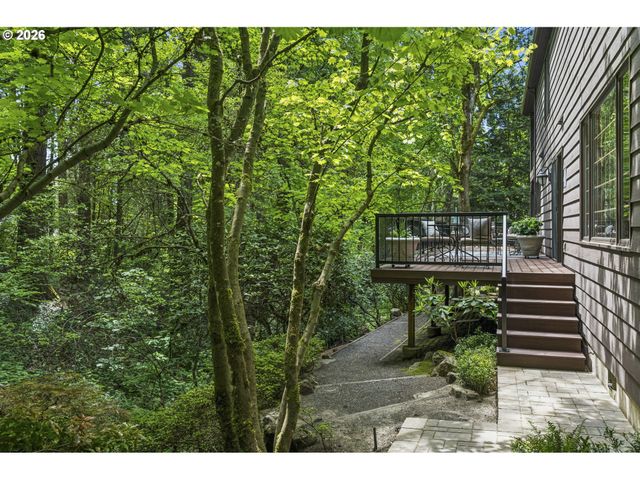 4830 Sw DOSCH PARK Ln, Portland, OR 97239