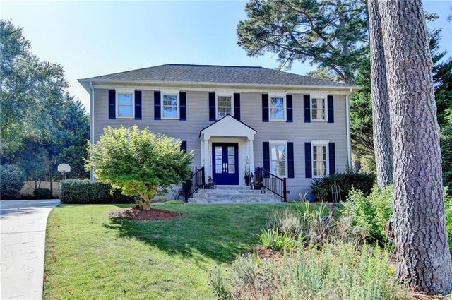 2859 Village Court, Gainesville, GA 30506