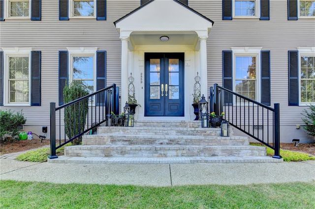 2859 Village Court, Gainesville, GA 30506