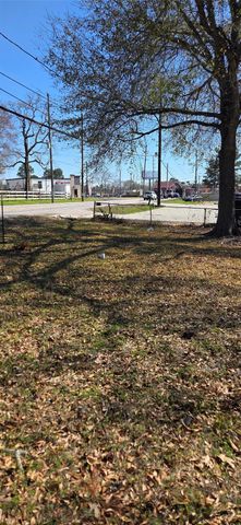 35607 Fm 149 Road, Pinehurst, TX 77362