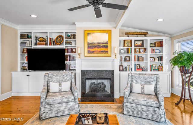 70 Lost Island Road, Beaufort, SC 29907