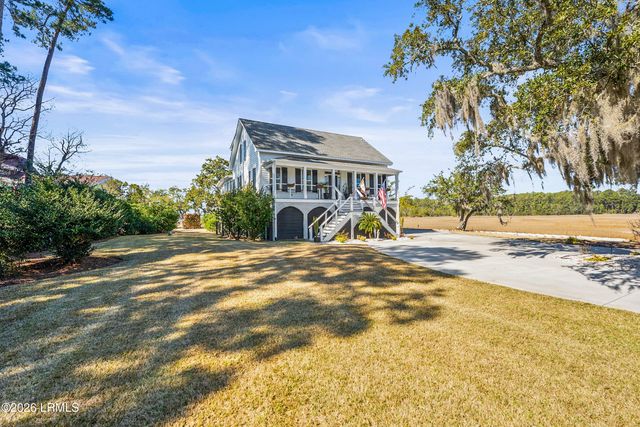 70 Lost Island Road, Beaufort, SC 29907