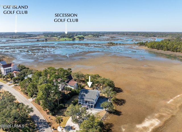 70 Lost Island Road, Beaufort, SC 29907