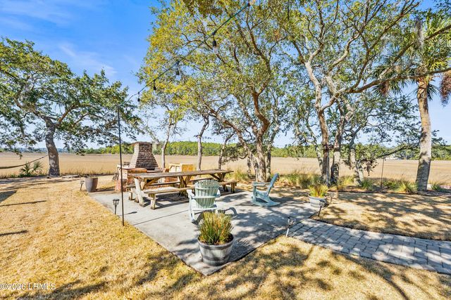 70 Lost Island Road, Beaufort, SC 29907