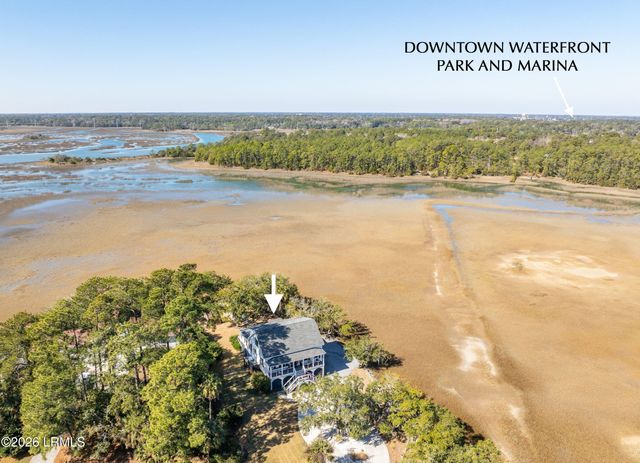 70 Lost Island Road, Beaufort, SC 29907