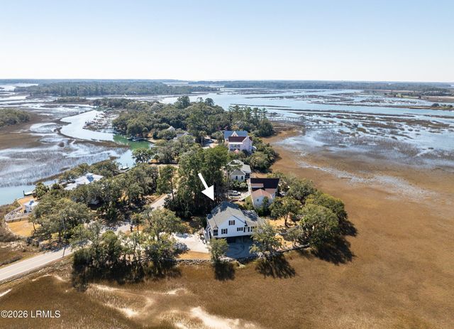 70 Lost Island Road, Beaufort, SC 29907