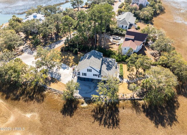 70 Lost Island Road, Beaufort, SC 29907