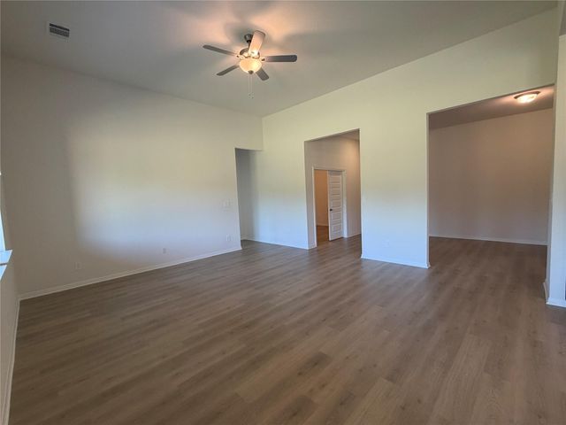 130 Divisadero DR, Hutto, TX 78634