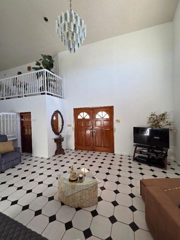 1341 E 8th Ave, Hialeah, FL 33010