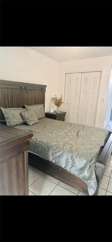 1341 E 8th Ave, Hialeah, FL 33010